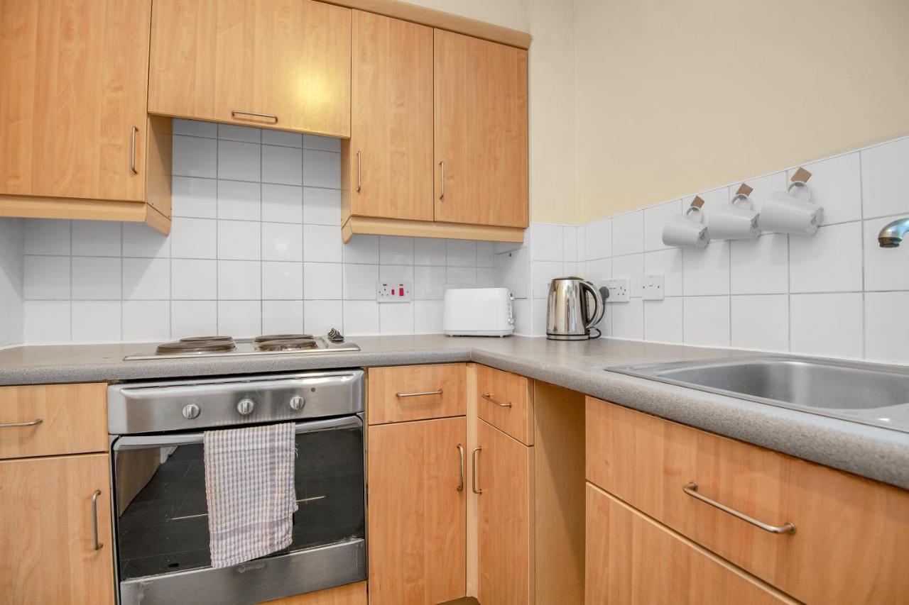 Edinburgh City Center Coady Apartment Sleeps 5 Free Car Park Space Bagian luar foto
