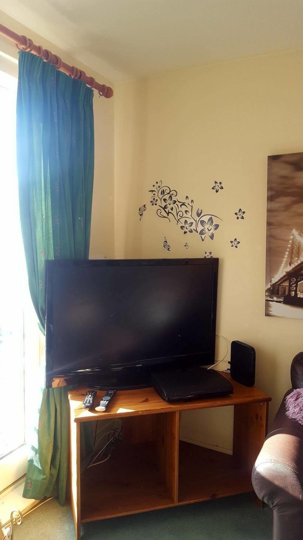 Edinburgh City Center Coady Apartment Sleeps 5 Free Car Park Space Bagian luar foto