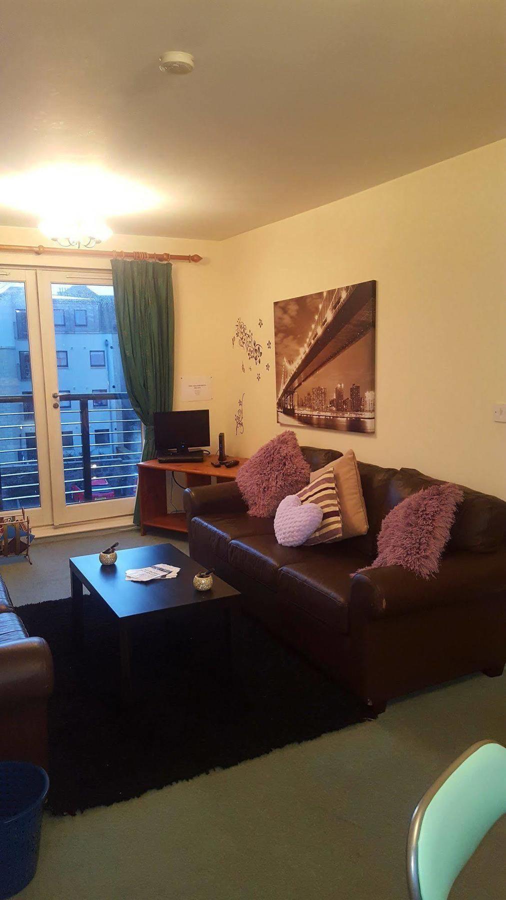 Edinburgh City Center Coady Apartment Sleeps 5 Free Car Park Space Bagian luar foto