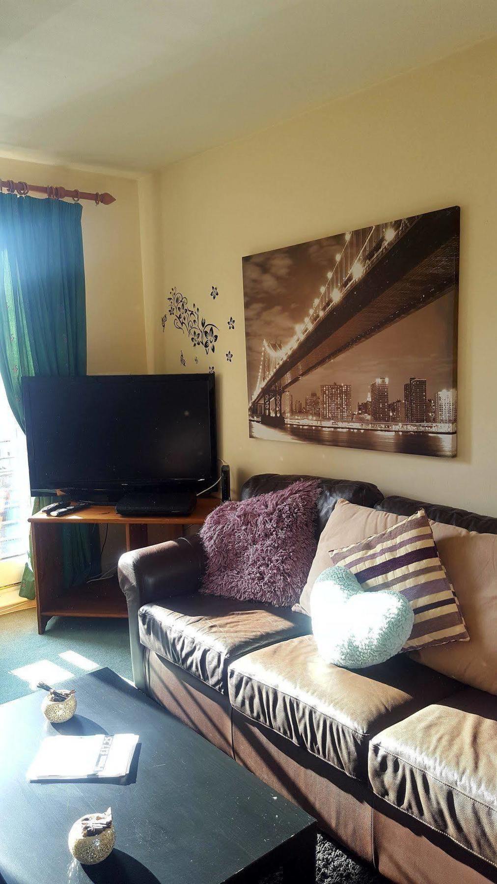 Edinburgh City Center Coady Apartment Sleeps 5 Free Car Park Space Bagian luar foto
