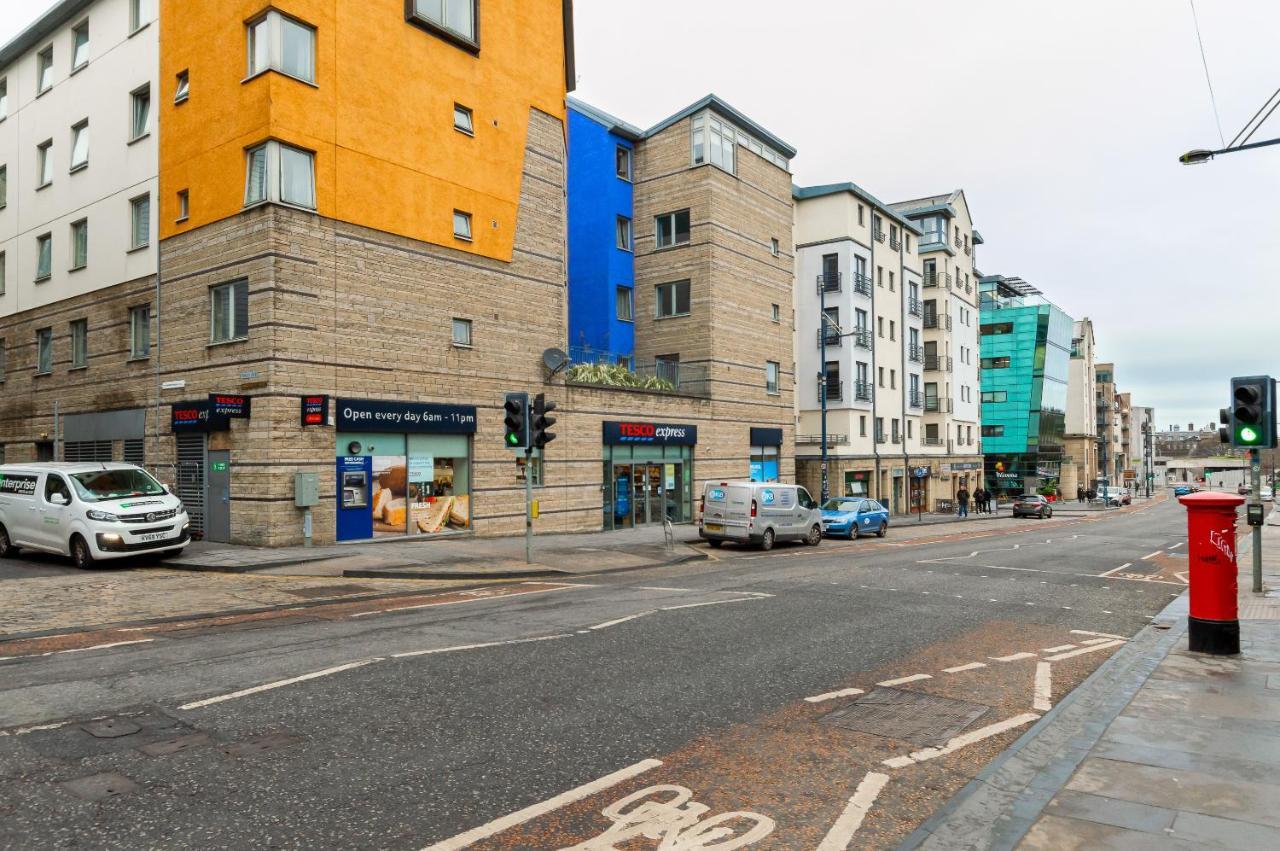 Edinburgh City Center Coady Apartment Sleeps 5 Free Car Park Space Bagian luar foto